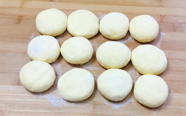 奶香玉米餅,柔軟又香甜,老阿姨分享技巧,放一天不發硬 奶香玉米餅,柔軟又香甜,老阿姨分享技巧,放一天不發硬