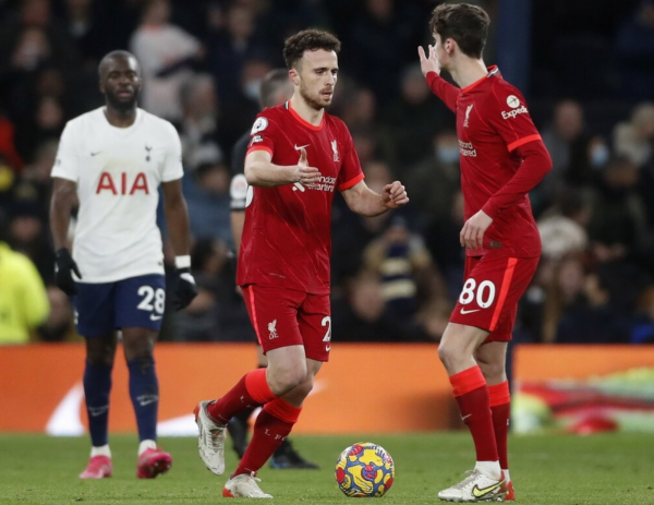 紅牌!2-2!孫興慜絕境爆發拯救熱刺,孔蒂瘋狂慶祝,克洛普無奈 紅牌!2-2!孫興慜絕境爆發拯救熱刺,孔蒂瘋狂慶祝,克洛普無奈