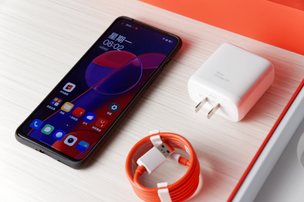 一分鐘非華為電腦安裝電腦管家，爆屏手機化身生產力、摸魚神器