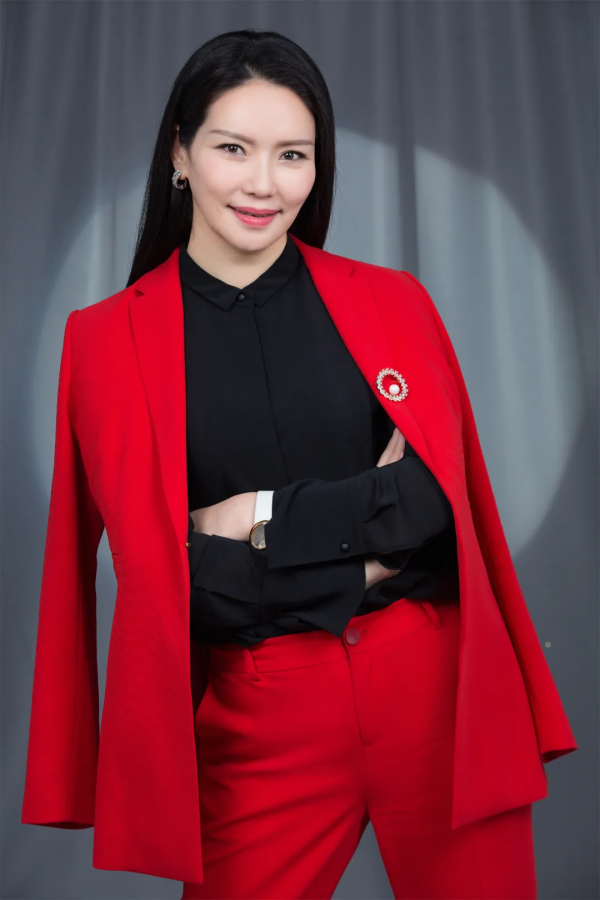 她用一條酸菜魚攪動中式快餐市場，下一個萬店品牌會是它嗎？