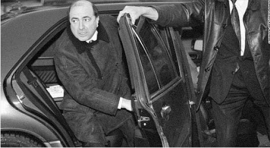 寡頭之首別列佐夫，願拿10億美元組建普京反對黨，10年後死因不明