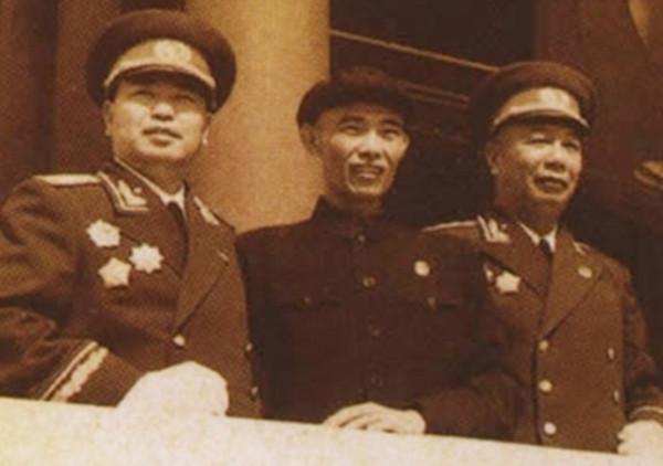 陳士榘反對粟裕計劃，越級報告中央，引出華東戰場毛澤東生花妙筆