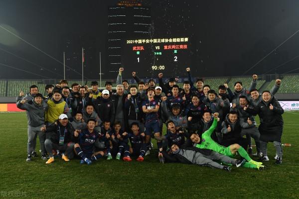 中超的“故事”：吃烤全羊與保級