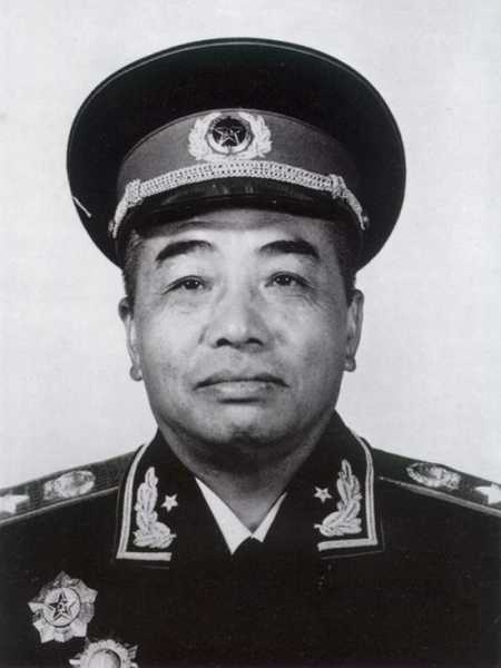 志願軍打過三八線後，聶榮臻詢問毛澤東作戰計劃，毛：彭德懷咋想