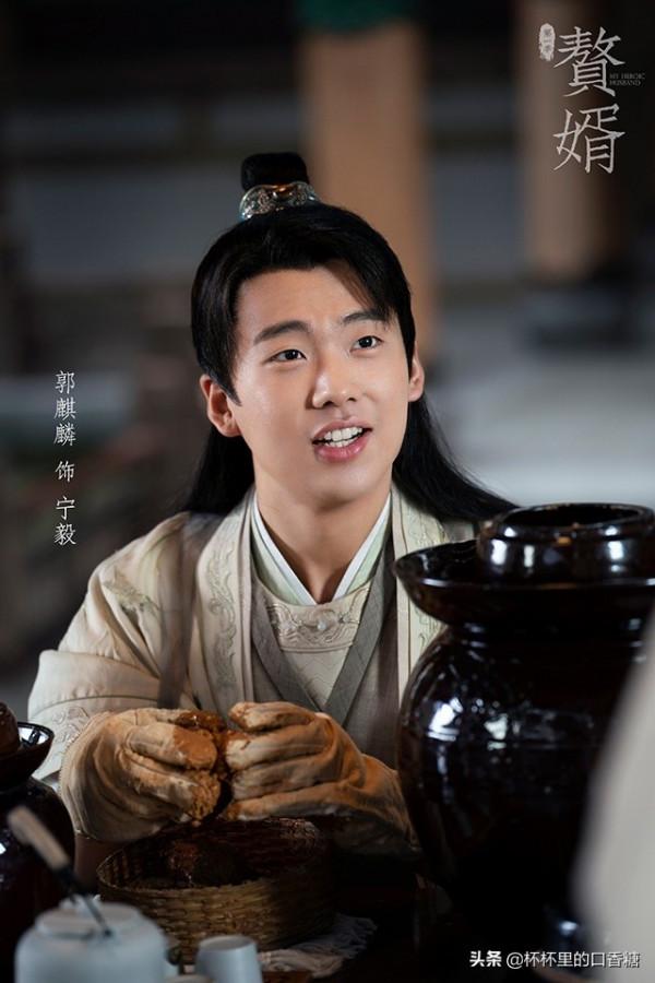 不靠顏值憑實力男星！張若昀、郭麒麟沒顏值照火，張新成只拼演技