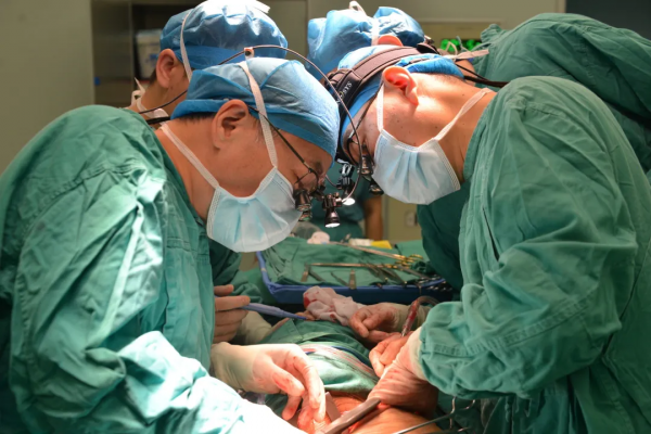 30歲小夥多次發燒胸悶,竟是心臟出了問題!醫生:別不當回事 30歲小夥多次發燒胸悶,竟是心臟出了問題!醫生:別不當回事