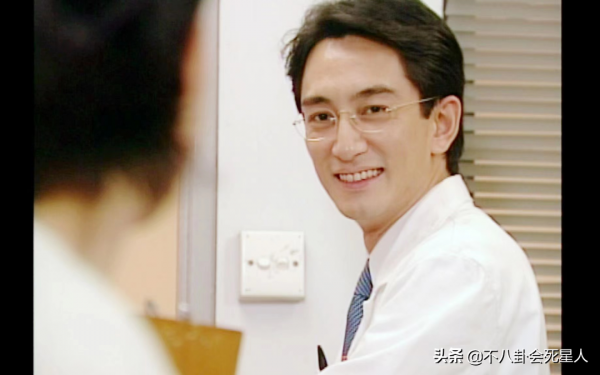 6位香港的“師奶殺手”，發福邋遢，走穴商演，離婚帶女，不容易