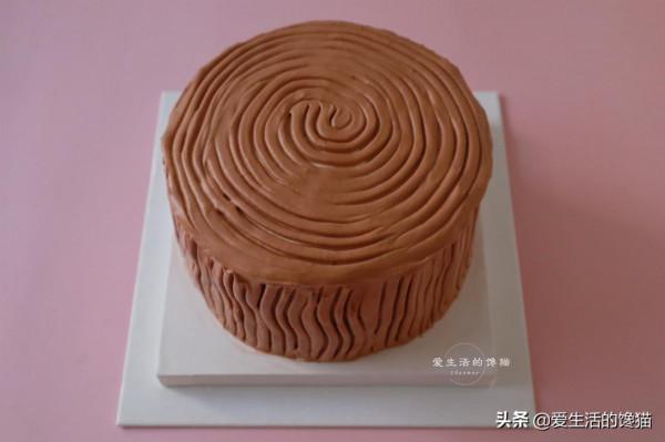 聖誕樹樁蛋糕不用買，在家做，造型逼真味道好，手殘黨輕鬆成功