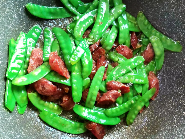 入冬多吃這菜,一盤頂“3杯牛奶,5個雞蛋”,大火一炒,孩子喜歡 入冬多吃這菜,一盤頂“3杯牛奶,5個雞蛋”,大火一炒,孩子喜歡