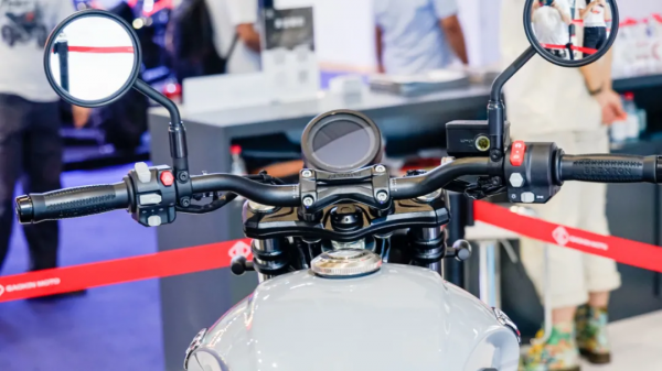 高金GK1200 GK1000公升級新車強勢登陸重慶摩博會