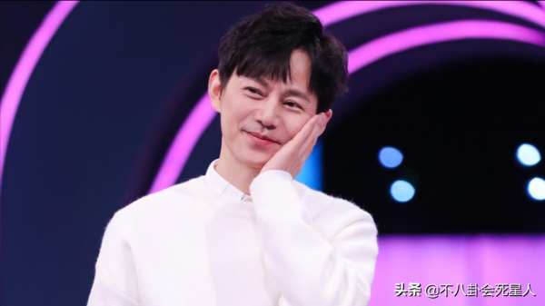 口碑一落千丈的7位中老年明星，商演直播拍爛劇，都離不開&OpenCurlyDoubleQuote;錢&rdquo;