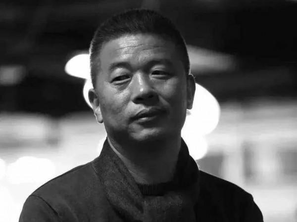 雷平陽《殺狗的過程》,吃驚的不是詩,是一邊倒的評價 雷平陽《殺狗的過程》,吃驚的不是詩,是一邊倒的評價