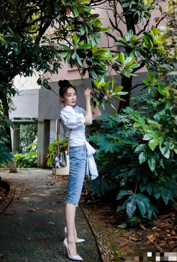 《笑傲江湖》中的女神任盈盈的扮演者-著名演員袁珊珊 《笑傲江湖》中的女神任盈盈的扮演者-著名演員袁珊珊