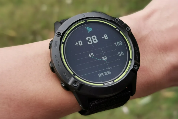 Garmin Enduro手錶:超長續航,通勤+運動至少1個月都不需充電 Garmin Enduro手錶:超長續航,通勤+運動至少1個月都不需充電