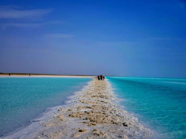 有趣的人生，一半是山川湖海