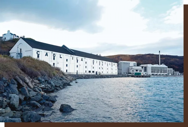 為威士忌增味的泥煤,助長了另一種極端審美 為威士忌增味的泥煤,助長了另一種極端審美