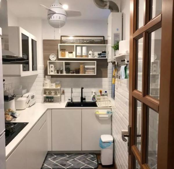 電影票房17&period;5億，這個女明星的家，卻僅有60㎡，一個人住也精彩