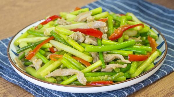 天冷進補,多給孩子吃10道菜,葷素搭配合理,營養全面增強抵抗力 天冷進補,多給孩子吃10道菜,葷素搭配合理,營養全面增強抵抗力