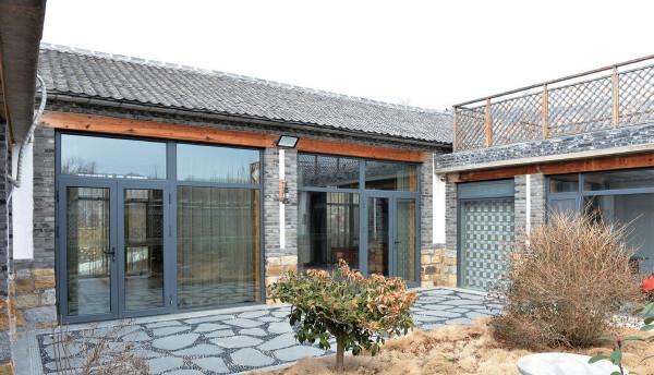 越過丘山：遇見小院生活才是最純粹的奢侈