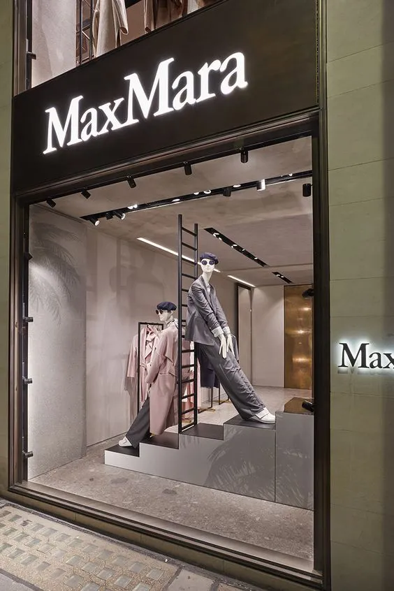 小黑靴OUT了！今冬「這雙鞋」超火爆，時髦精都愛它