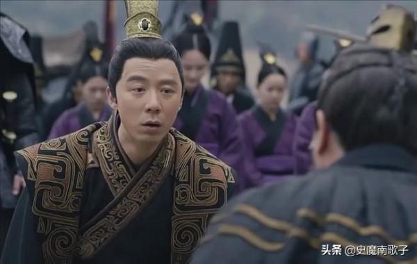 踐踏兩任“義父”,冒認皇室宗親!比劉備開國更為曲折的一代霸主 踐踏兩任“義父”,冒認皇室宗親!比劉備開國更為曲折的一代霸主