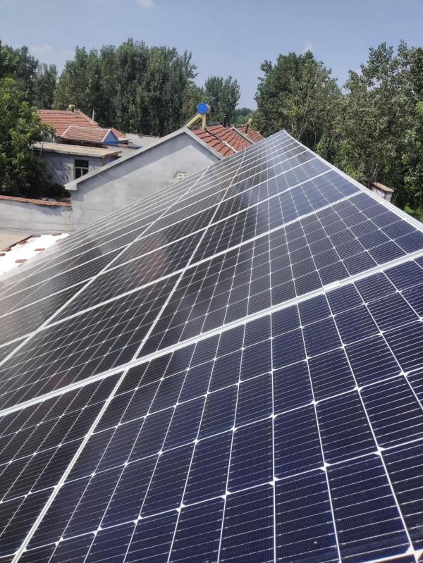 農村小夥農村安裝光伏36千瓦發電專案,看看收益 農村小夥農村安裝光伏36千瓦發電專案,看看收益