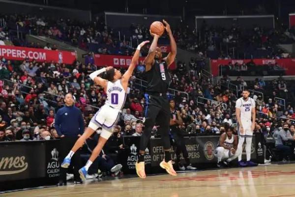 國王客場124-115輕取快船