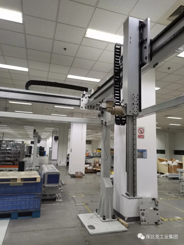 如何操作桁架機器人？