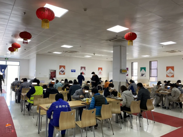 日本網民吐槽:中國員工食堂僅需7元(120日元)的公司餐太讚了 日本網民吐槽:中國員工食堂僅需7元(120日元)的公司餐太讚了