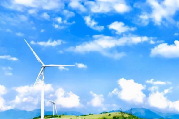 隱藏在湖南的大草原，被稱“北江之源的一滴眼淚”，距市區60公里