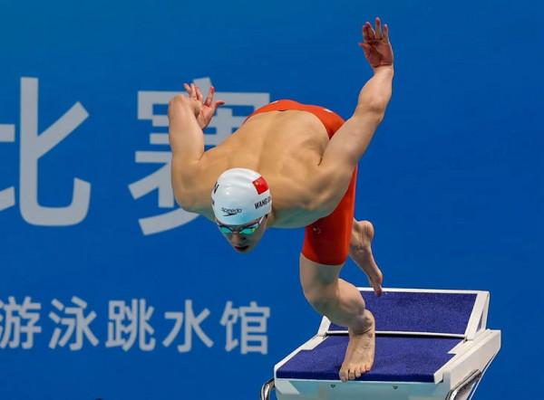 罕見“一挑七”!季新傑雖敗猶榮,汪順超越孫楊捍衛浙江游泳榮譽 罕見“一挑七”!季新傑雖敗猶榮,汪順超越孫楊捍衛浙江游泳榮譽