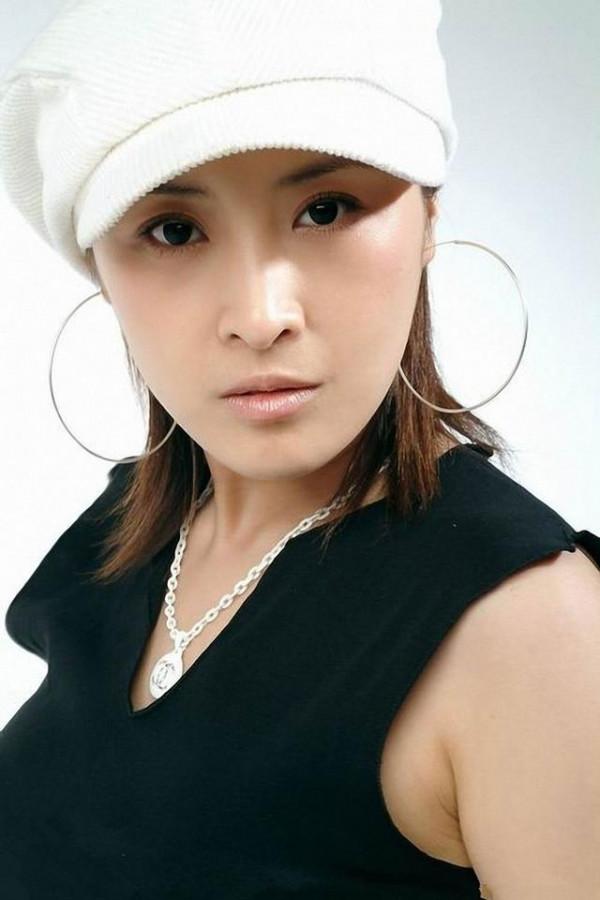 “玉芬”王雅捷：被趙本山捧紅，拒絕上春晚，32歲嫁給了於洋