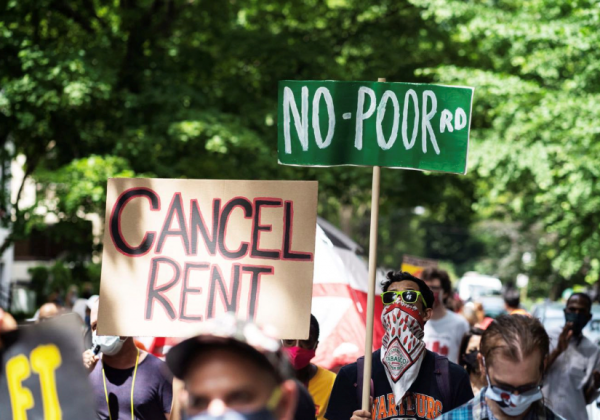 51萬！美國日新增病例突破疫情以來紀錄，又變成“每天一個9.11”