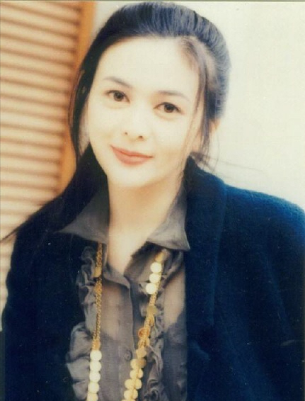 人前清純小白兔，人後狂耍小心機，這幾位女星的作為太不光明磊落