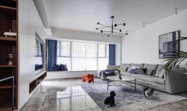191平現代簡約住宅優雅舒緩，帶來恬淡安謐的居住體驗