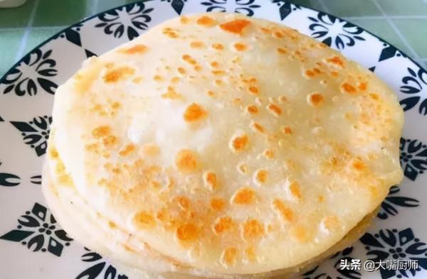 死麵烙餅怎麼做不發硬?關鍵是和麵,老師傅教你做法,酥軟層次多 死麵烙餅怎麼做不發硬?關鍵是和麵,老師傅教你做法,酥軟層次多