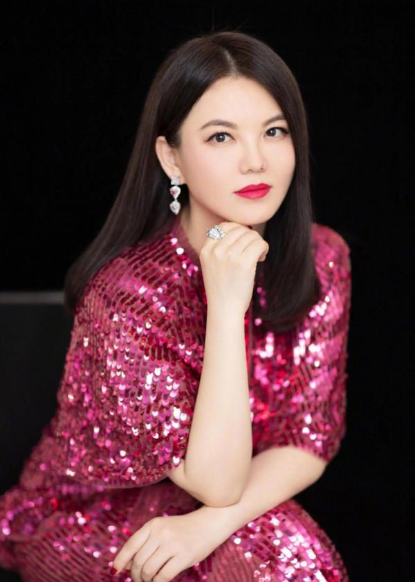 人前是演員,人後是隱形富豪,這6位明星各個賺得盆滿缽滿 人前是演員,人後是隱形富豪,這6位明星各個賺得盆滿缽滿