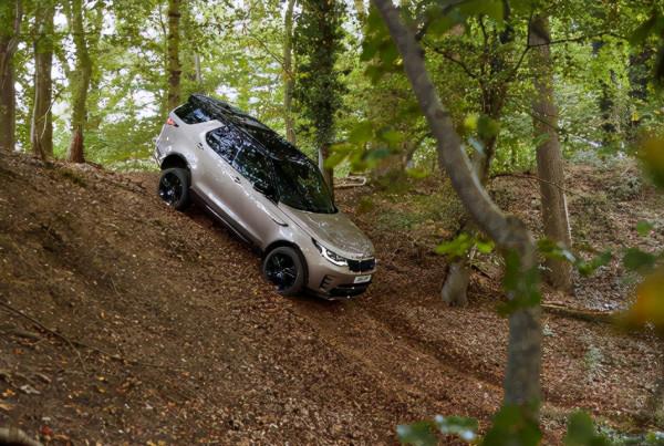 契合家庭所需的全能車型，全新路虎發現有何獨特魅力？