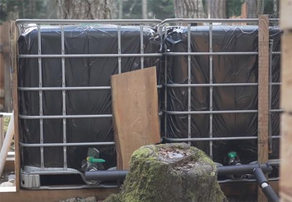 一對夫婦在荒島上住2年,蓋起10㎡蝸居,“離網”的日子簡單快樂 一對夫婦在荒島上住2年,蓋起10㎡蝸居,“離網”的日子簡單快樂