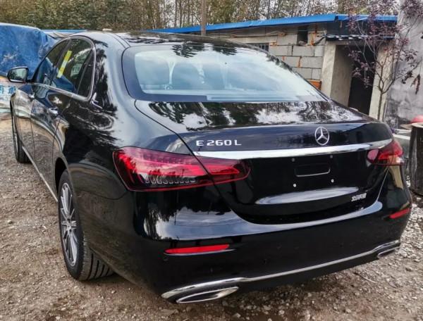 賓士E級全系換裝2.0T，那些花40多萬買1.5T賓士E級的人後悔嗎？