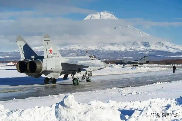 美俄要打速決戰!美軍7艘巡洋艦可帶2千枚導彈:圍攻俄羅斯目標 美俄要打速決戰!美軍7艘巡洋艦可帶2千枚導彈:圍攻俄羅斯目標