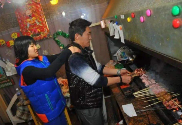 31歲圓20歲的夢想，遼寧姑娘徐夢桃拿下第五金，父親身份隨之曝光