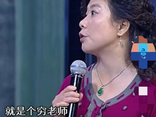 27歲空姐“裸婚”嫁給窮老師,母親怒斥女兒:你怎麼這麼廉價? 27歲空姐“裸婚”嫁給窮老師,母親怒斥女兒:你怎麼這麼廉價?