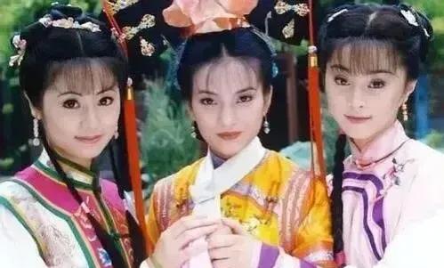 《還珠格格》中的某些臺詞真是又土又雷又多餘