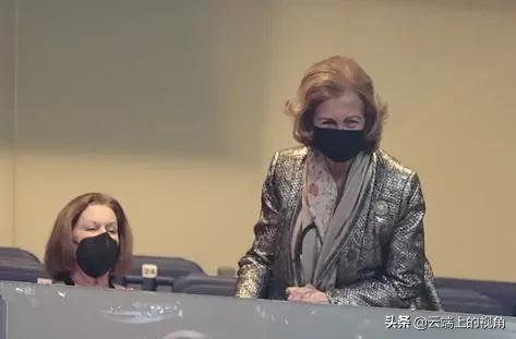 沒有他在的日子她會更快樂，這就是索菲亞王后學會放下之後的生活