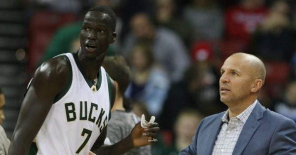 因沒買蘋果手機，NBA生涯被毀？第2個字母哥，就這麼被廢了！可惜