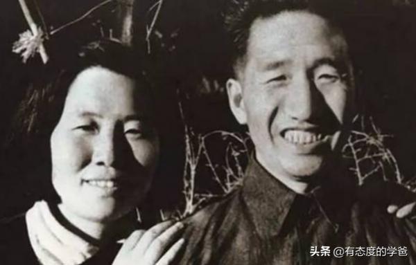 1955年大授銜，十大元帥的夫人都是什麼軍銜？當時擔任什麼職務？