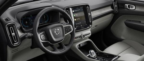 前臉細節向C40靠攏，中期改款沃爾沃XC40官圖釋出