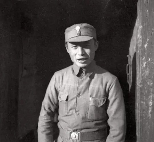 91年張學良問“你咋跑周恩來那邊了”，呂正操的回答讓張心服口服