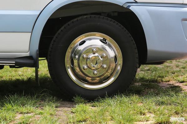 什麼叫“四季房車”：雙層地板，極限防凍！朗宸C60房車